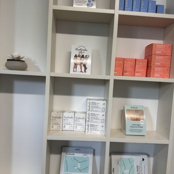 Black Rock Nail Spa - Aesthetician room for waxing and facials (products) - Waxing Near Me - Bridgeport, Connecticut
