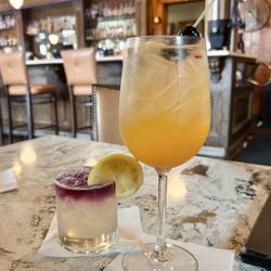 Bee Boquete and Peach Sangria