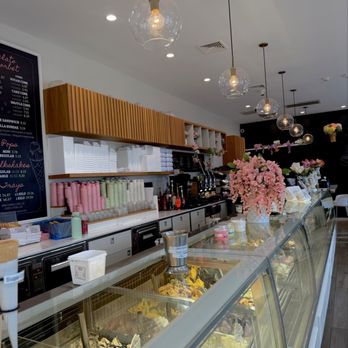 Gelateria dei Coltelli - Ice Cream & Frozen Yogurt Near Me - Williston Park, New York Gelateria dei Coltelli - Ice Cream & Frozen Yogurt Near Me - Williston Park, New York