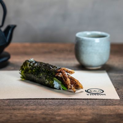 Yunomi Handroll by null