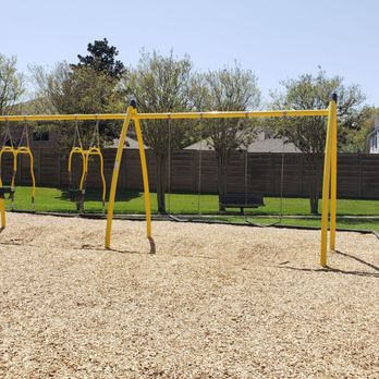 Meadow Lake Park - Two traditional swing plus mommy and toddler swing - Parks Near Me - Sugar Land, Texas