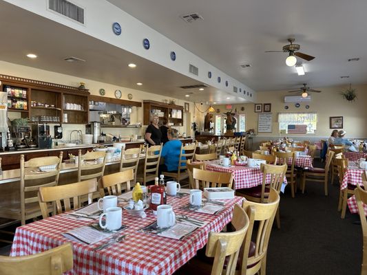 Ellen's Danish Pancake House by null