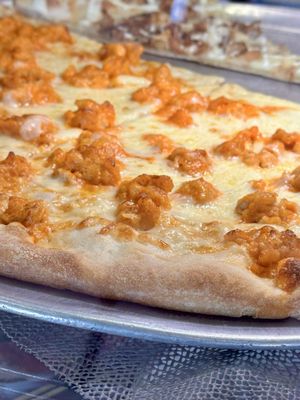 Tony's Restaurant & Pizza