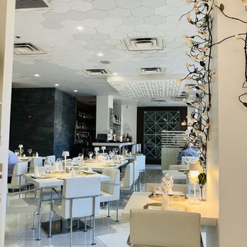 Ristorante Santucci - Inside - Italian Near Me - West Palm Beach, Florida Ristorante Santucci - Inside - Italian Near Me - West Palm Beach, Florida