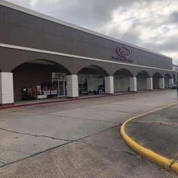 Exterior photo of Roses - Shreveport, Louisiana Exterior photo of Roses - Shreveport, Louisiana