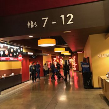 AMC Randhurst 12 - Cinema Near Me - Mt Prospect, Illinois