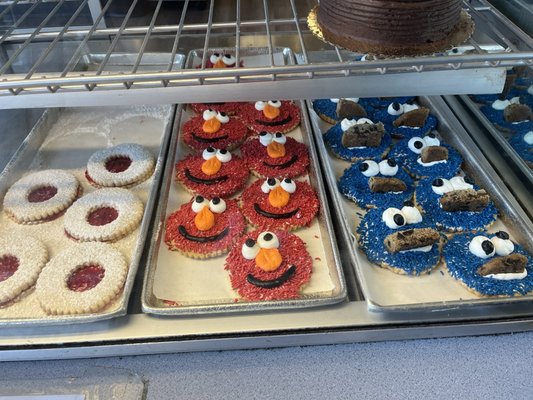 Piazza's Bakery by null