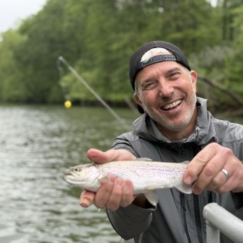 River Through Atlanta - Fishing Near Me River Through Atlanta - Fishing Near Me