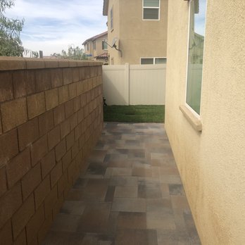 Bear Paw Landscape - Side access - Landscaping Near Me Bear Paw Landscape - Side access - Landscaping Near Me