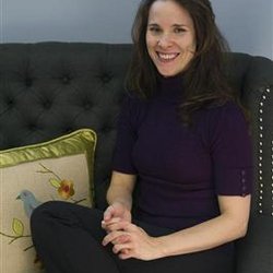 Ascending Phoenix Acupuncture - Meet our acupuncturist Jane.