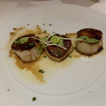 Eddie V's Prime Seafood - Scallops - Seafood Near Me - Nashville, Tennessee Eddie V's Prime Seafood - Scallops - Seafood Near Me - Nashville, Tennessee