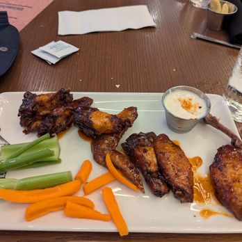 Guy Fieri's Cherokee Kitchen + Bar - Sweet/spicy wings - New American Near Me - Cherokee, North Carolina