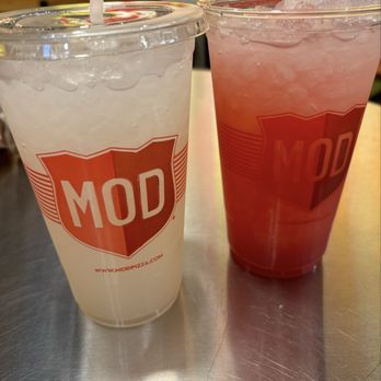 MOD Pizza - Blackberry and regular lemonade - Pizza Near Me - Bradenton, Florida
