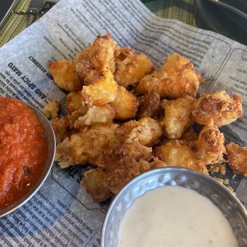 Poke The Bear - Wi Cheese Curds - New American Near Me - Green Bay, Wisconsin