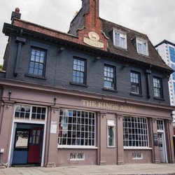 King's Arms - outside