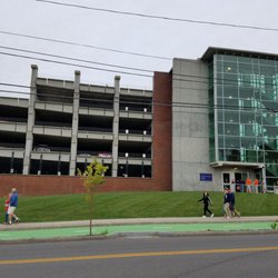 University Avenue Garage - Garage Cooper