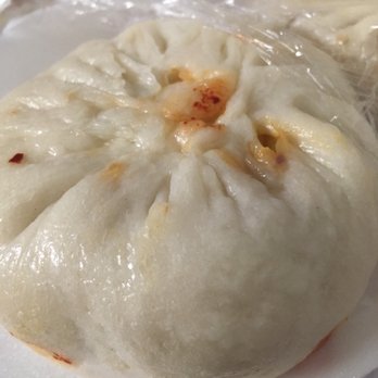 Northern King Dumpling - Wang Mandu - Before I dig, let me take a picture of this Kimchi Mandu - Korean Near Me - Flushing, New York