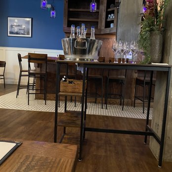 Mogans Oyster House - Seafood Near Me - Salisbury, Maryland
