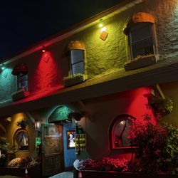 Pancho Villa's - Outside