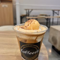 Koffeeski - Vienna latte