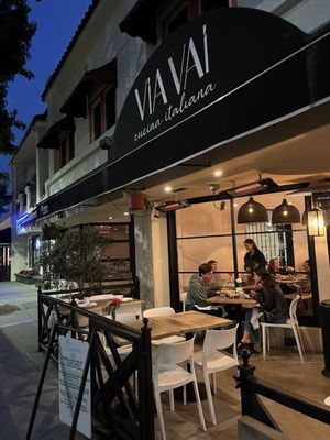 Via Vai Cucina Italiana by null