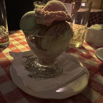 Dan Tana's - Spumoni - Italian Near Me - West Hollywood, California Dan Tana's - Spumoni - Italian Near Me - West Hollywood, California