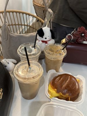 Happy Monday Coffee - Loop by null