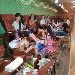 Mirage Nails & Spa
