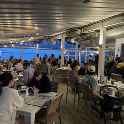 The Bay - Patio Ambience