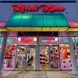 Lover's Lane - Downers Grove