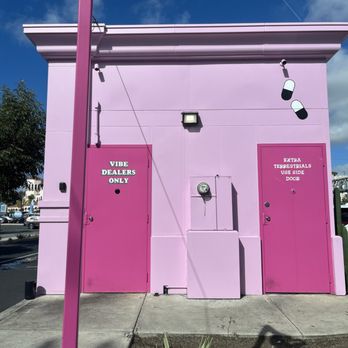 Micro Dose - Cute per usual - Coffee & Tea Near Me - Costa Mesa, California Micro Dose - Cute per usual - Coffee & Tea Near Me - Costa Mesa, California