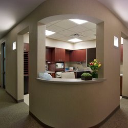 Shroyer Oral Surgery and Dental Implants