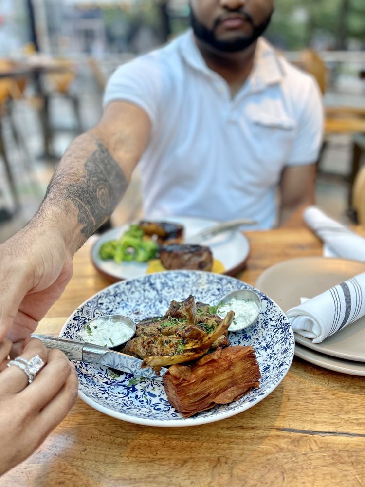 Essex Bar & Bistro