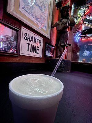 Sandshaker Lounge by null