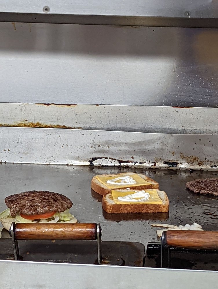 RECORD GRILL Updated October 2024 87 Photos & 84 Reviews 605 Elm