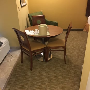 Everett Navy Lodge - Little dining area - Hotels Near Me - Marysville, Washington Everett Navy Lodge - Little dining area - Hotels Near Me - Marysville, Washington
