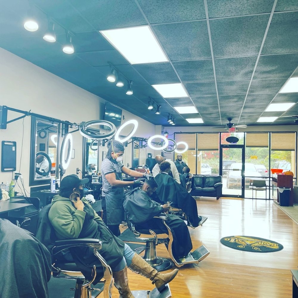 THE PYRAMID GROOMING LOUNGE Updated September 2024 2264 Jonesboro