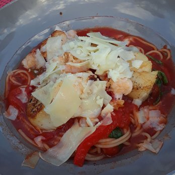 Lakeside Restaurant - Seafood pomodoro - Seafood Near Me - Highlands, North Carolina