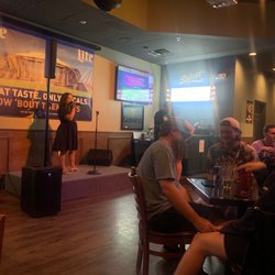 Parkway Tavern - Saturday Karaoke 9-2 am