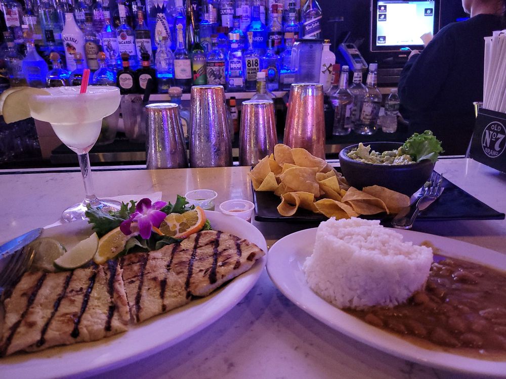 Leo’s Restaurant and Sports Bar