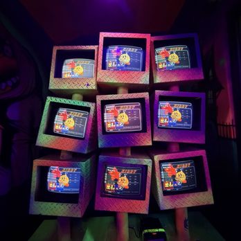 Arcade Monsters - Arcades Near Me - San Diego, California