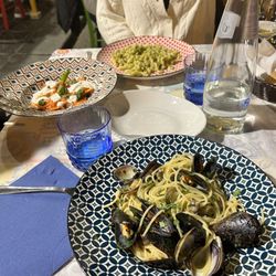 Trattoria U Fucularu - Spaghetti clams and mussels (soo flavorful)