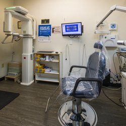 7 Day Dental - Dental X-ray room at our Euclid Street office in Anaheim, used to support accurate diagnosis and treatment planning.
