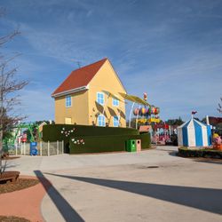 Peppa Pig Theme Park