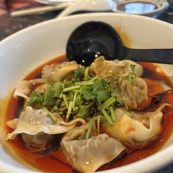 Chili oil wontons