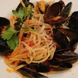 Portobello Restaurant - Linguine and mussels