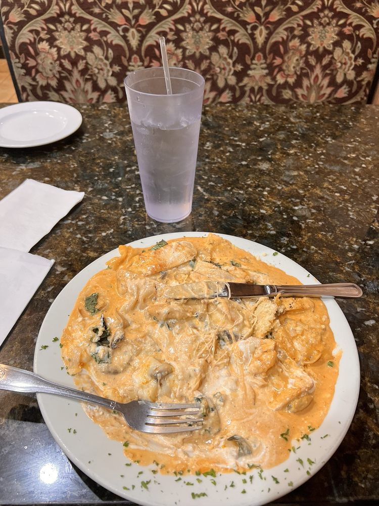 Food from Anna's Brick Oven Pizza