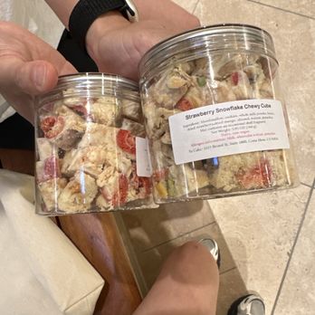 Yu Cake - Their snowflake cubes - Bakeries Near Me - Costa Mesa, California Yu Cake - Their snowflake cubes - Bakeries Near Me - Costa Mesa, California