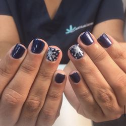 Beautifully_Glazed - Classic mani