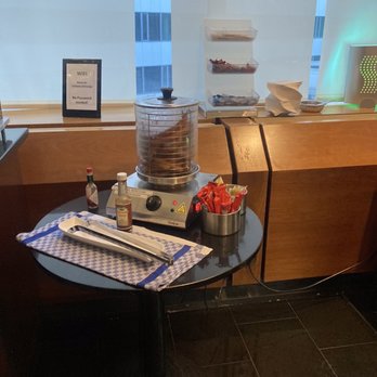 LuxxLounge - Airport Lounges Near Me LuxxLounge - Airport Lounges Near Me